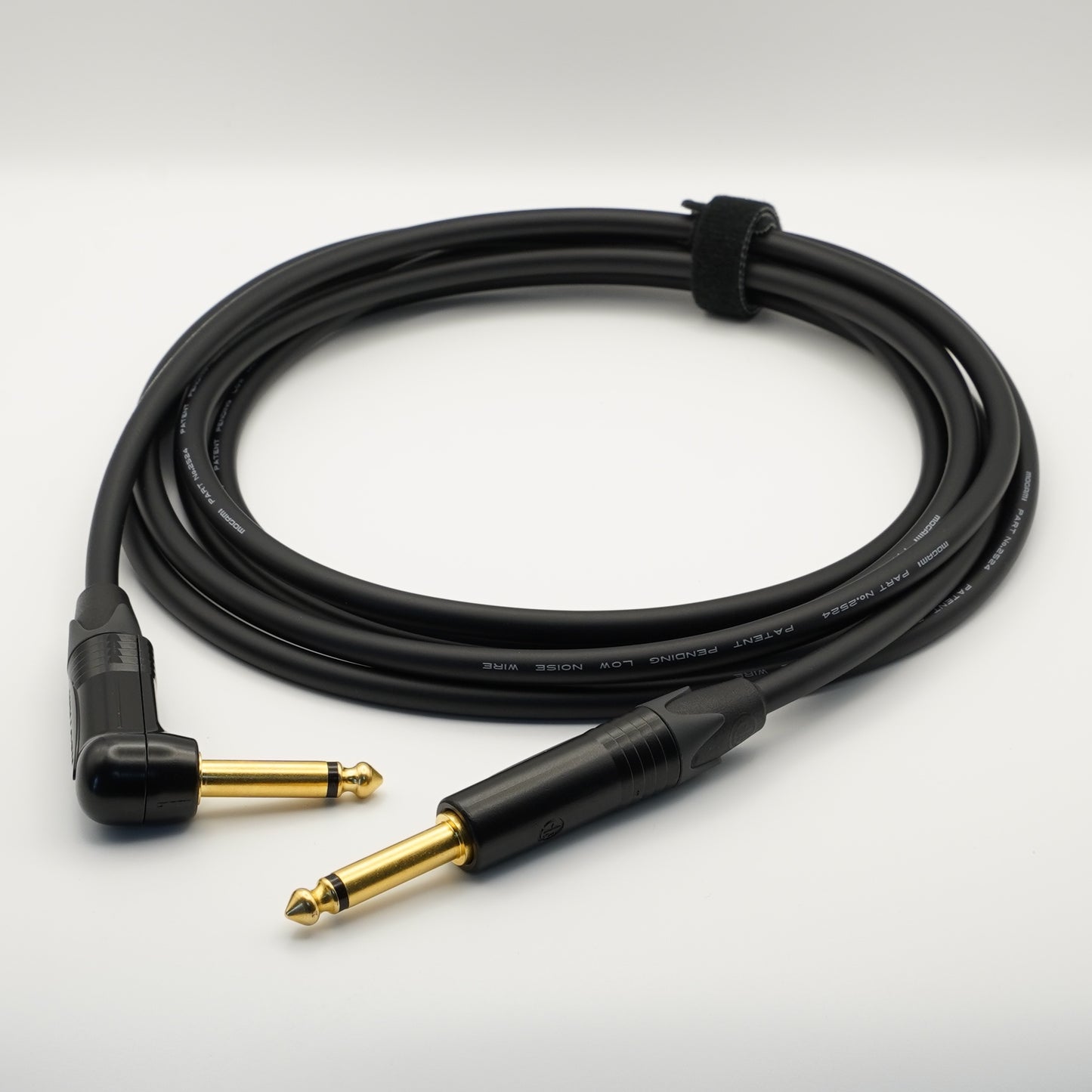 Neutrik // Mogami Gold Guitar Cable